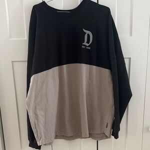 Disneyland Resort Men's Black and Gray Spirit Jersey